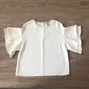 H&M Short Flutter Sleeve Blouse